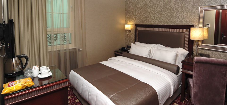 Emporium Hotel Istanbul Exterior photo